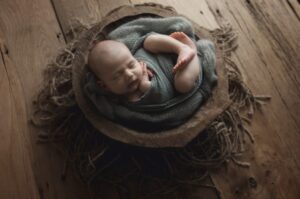 professional newborn photos nashville tn