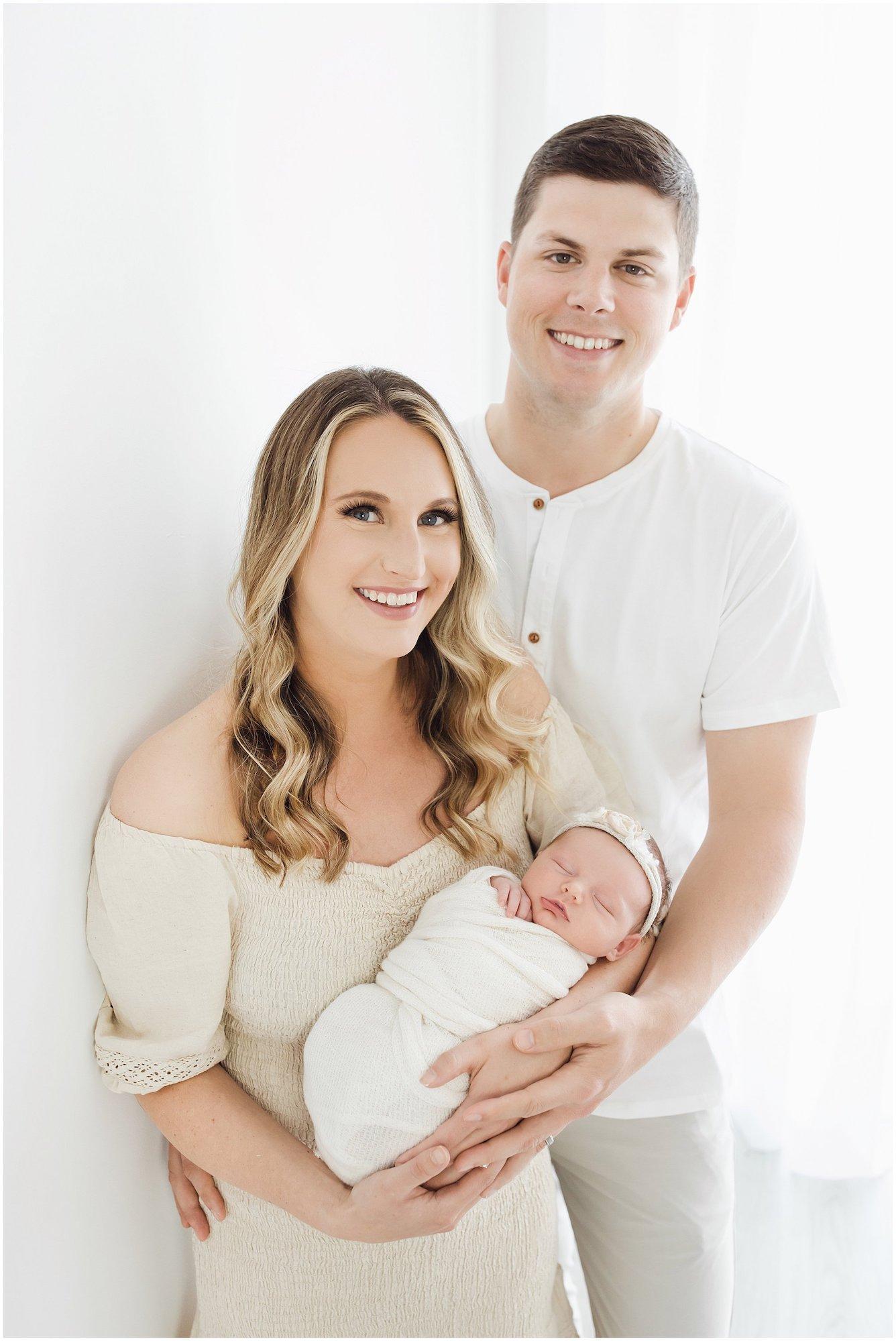 best newborn photographer in nashville tn