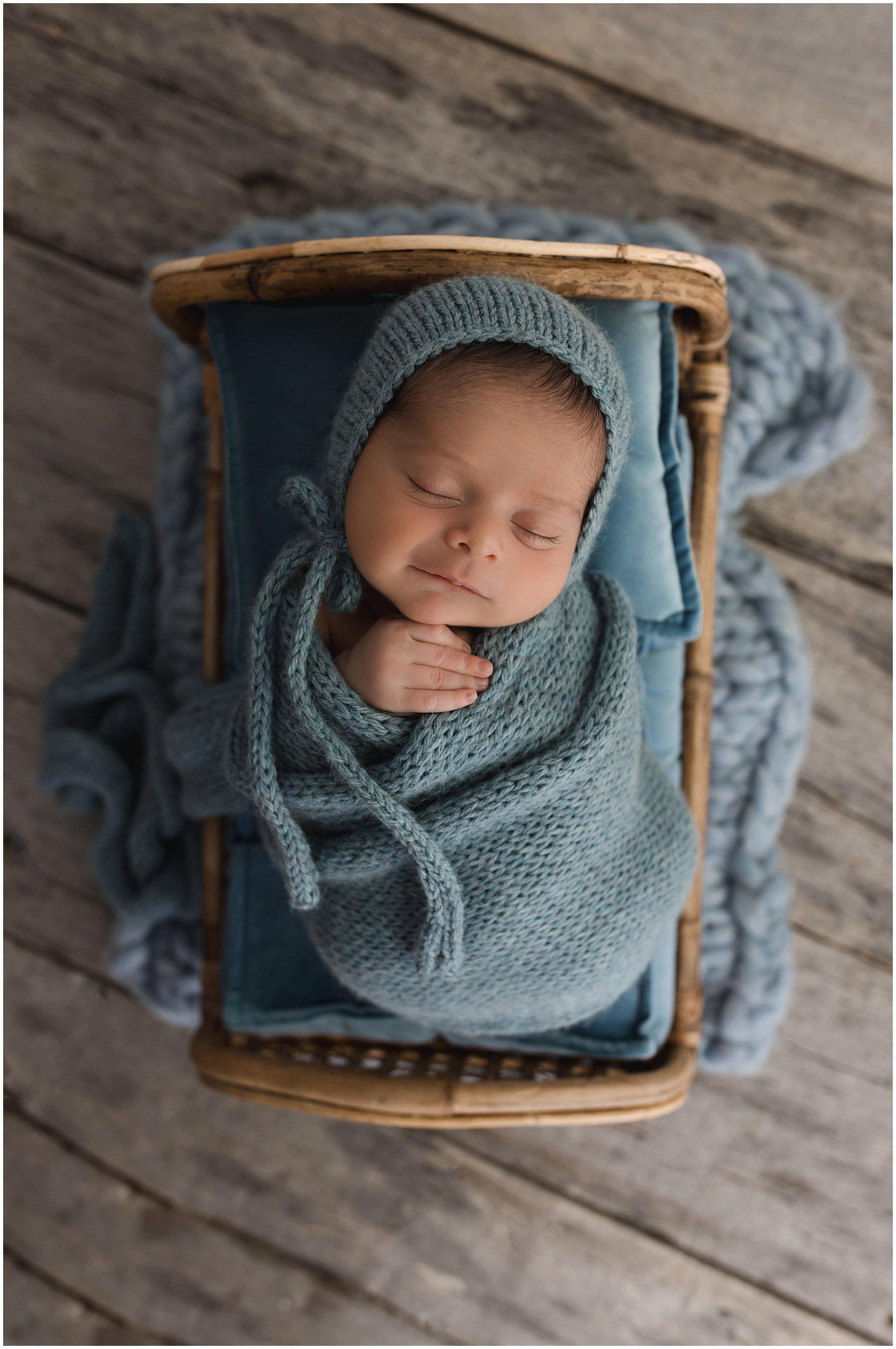 newborn photography nashville, newborn portrait studio near me, professional baby photos