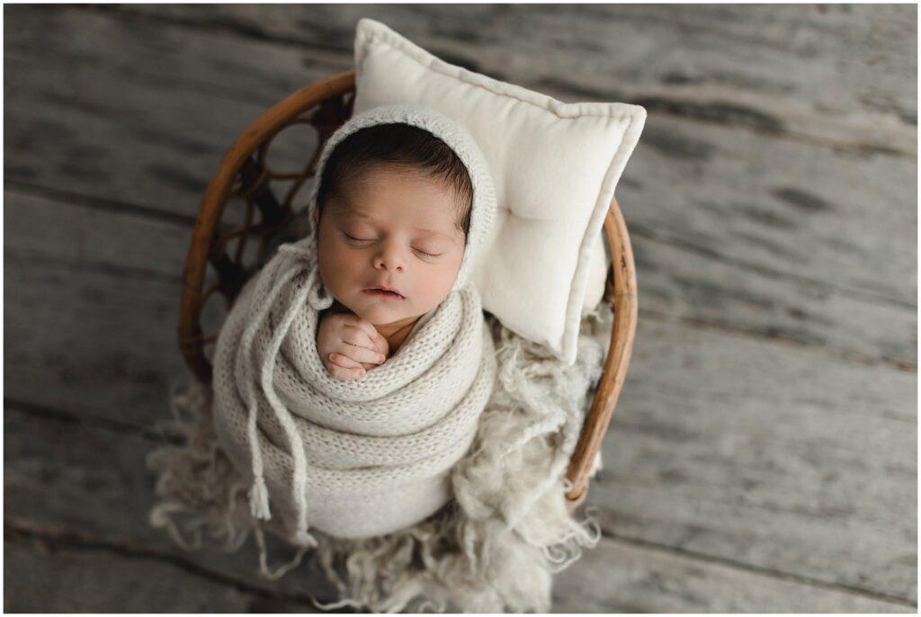 newborn photography nashville, newborn portrait studio near me, professional baby photos